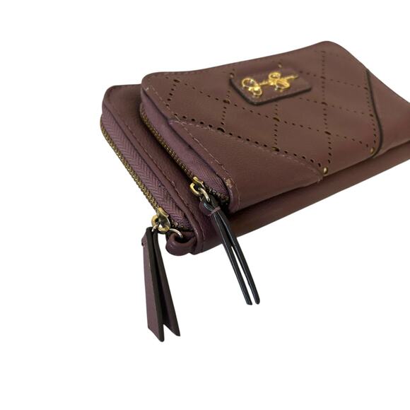 Jessica Simpson Patrice Zippered Wallet Wristlet Faux Leather Gold Eyelet - Picture 4 of 14